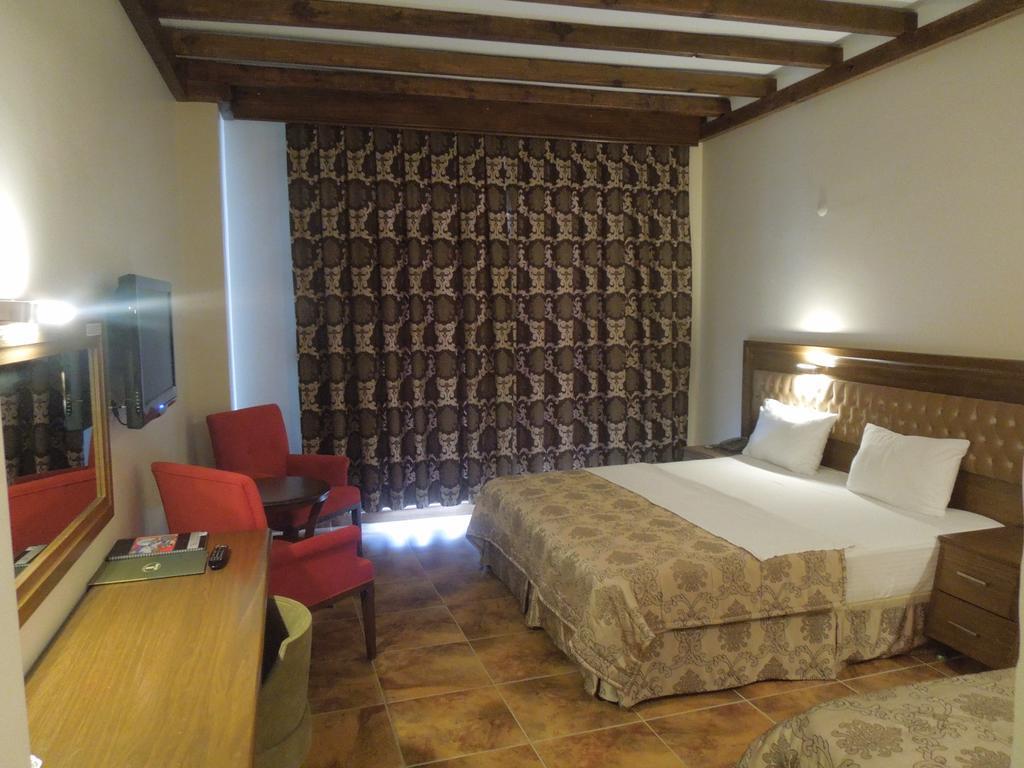 Masi Hotel Gokceada Bilik gambar